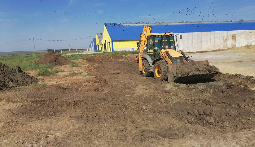 АО «ШИХОБАЛОВО» Устройство бетонного основания силосных траншей